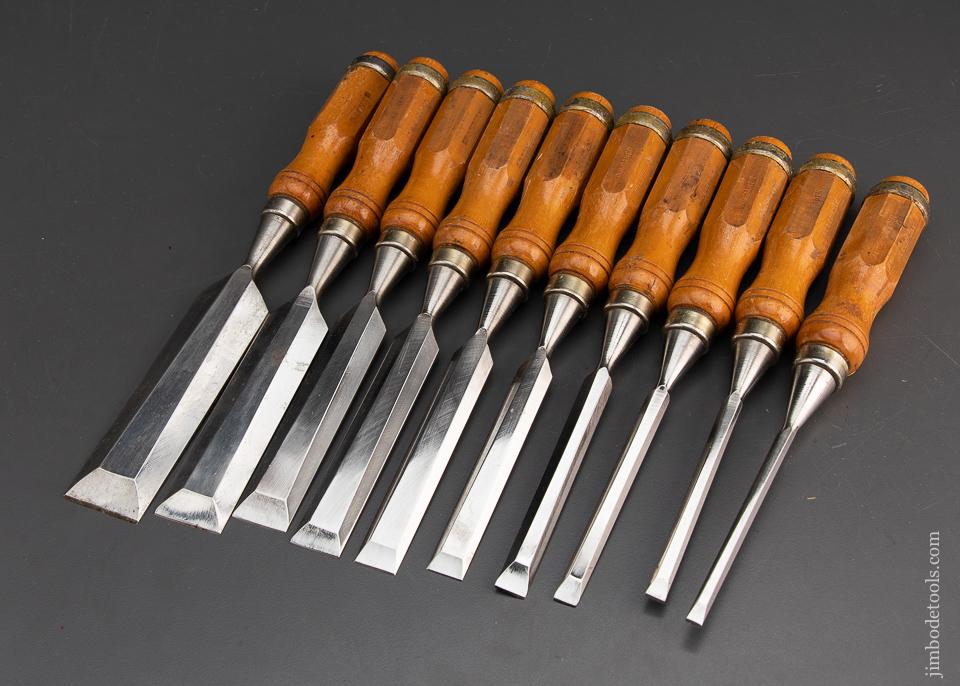 Extra Fine Set of 10 Boxwood Handled Bench Chisels by FREUD - 94778