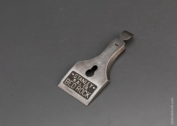 2 1/4 Bedrock Lever Cap - 94956