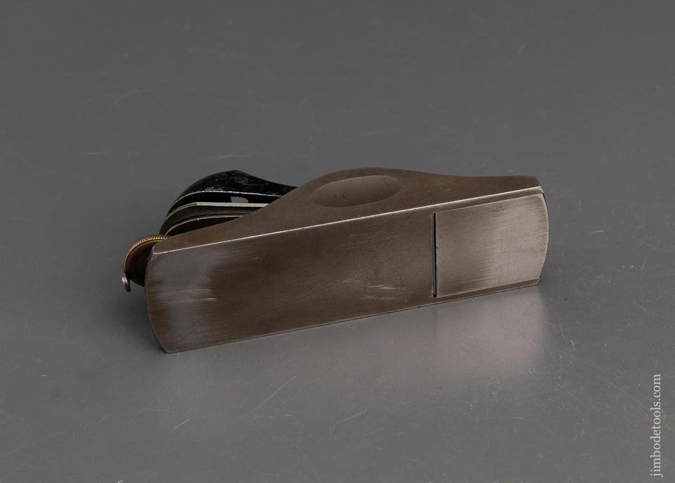 STANLEY No. 9 1/2 Block Plane with Adjustable Mouth - 95094