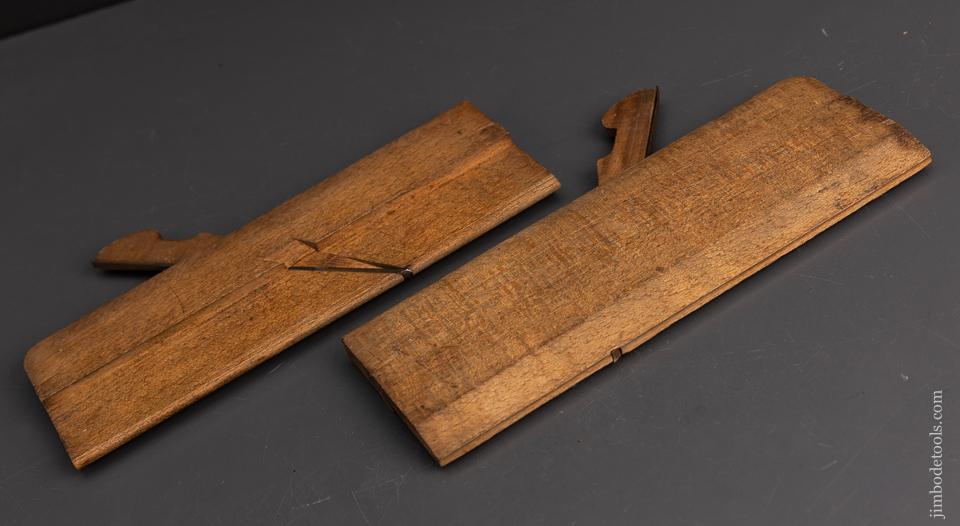 Near Mint Pair of No. 2 Hollows and Rounds  - 95150