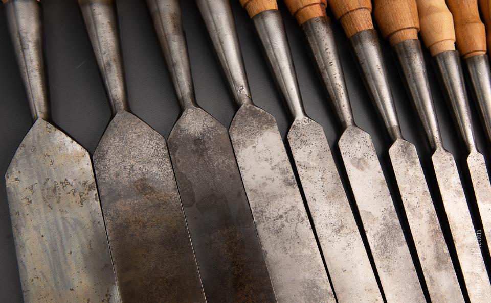 Magnificent Complete Set of 12 JAMES SWAN Socket Firmer Chisels in Original Box! - 95237