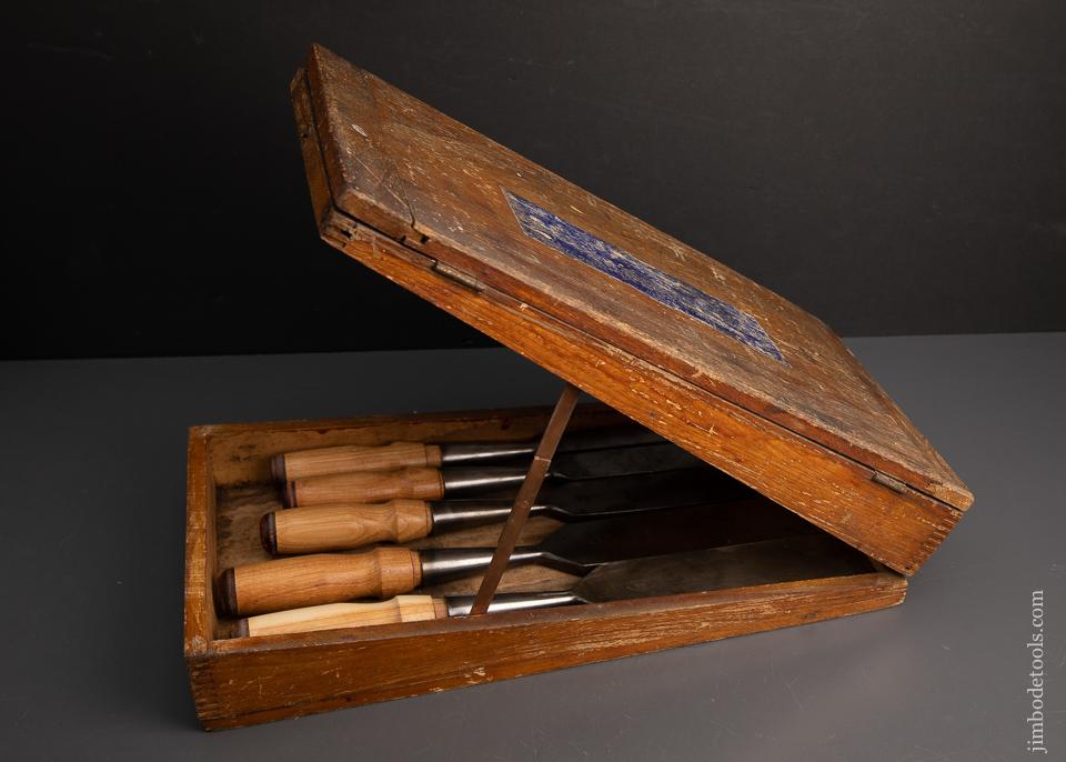 Magnificent Complete Set of 12 JAMES SWAN Socket Firmer Chisels in Original Box! - 95237