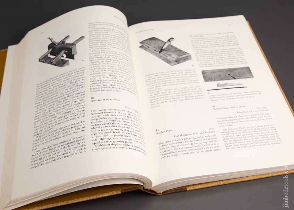Rare Book: WITH HAMMER IN HAND by HUMMEL - 95238
