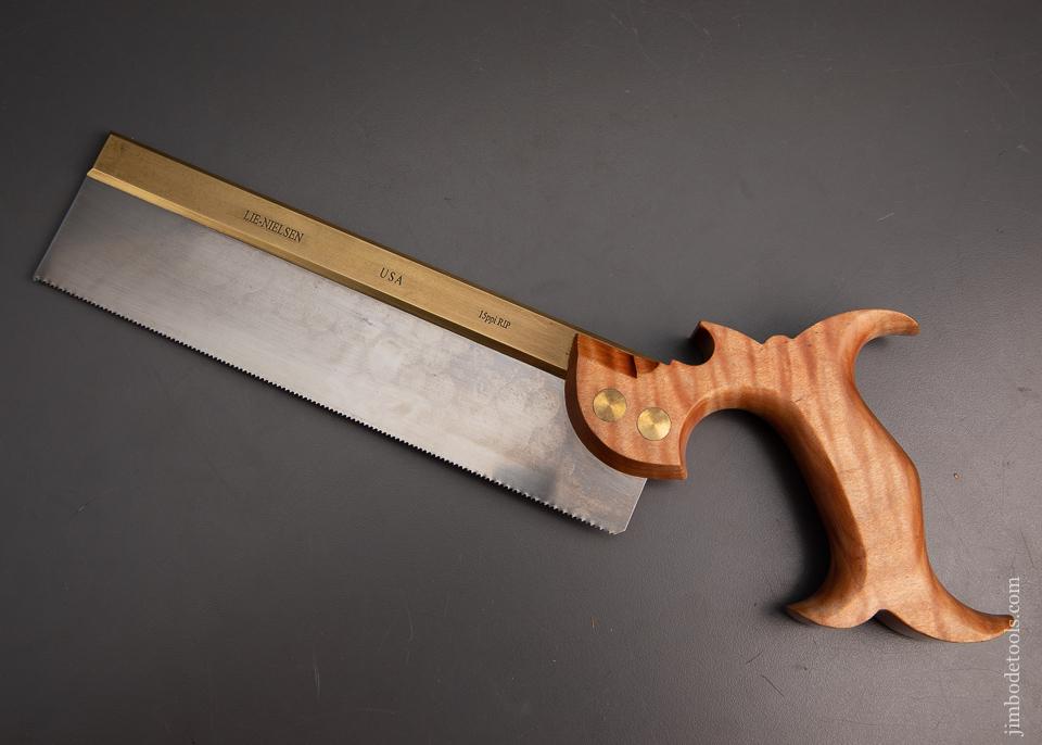 Mint LIE-NIELSEN Dovetail Saw - 95247