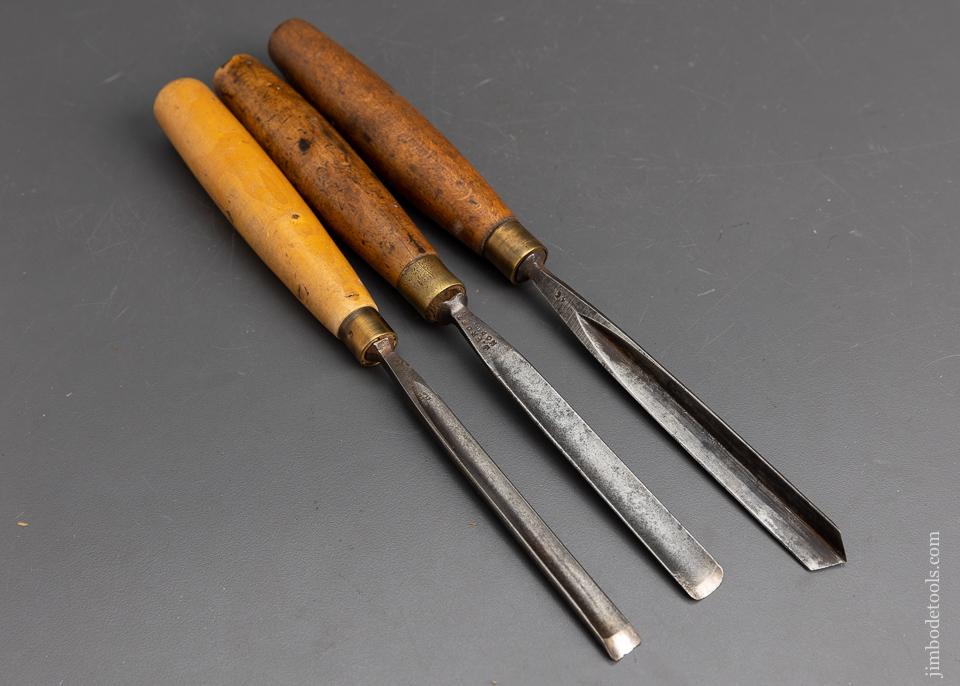 3 Good Carving Chisels - 95310