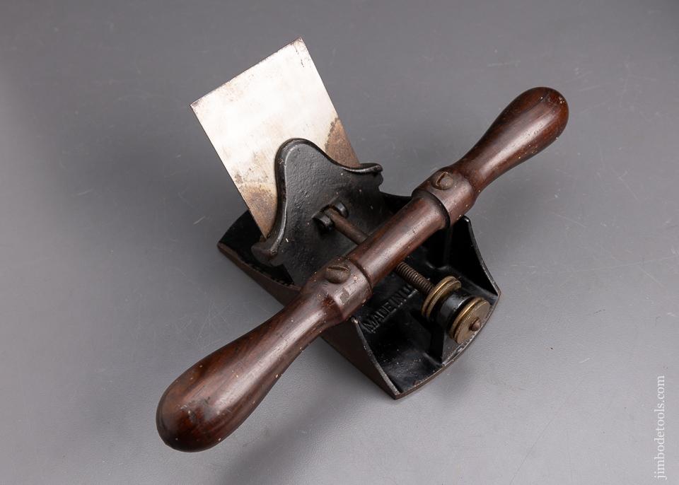 Fine STANLEY No. 12 Scraper Plane with Original Sweetheart Iron - 95324
