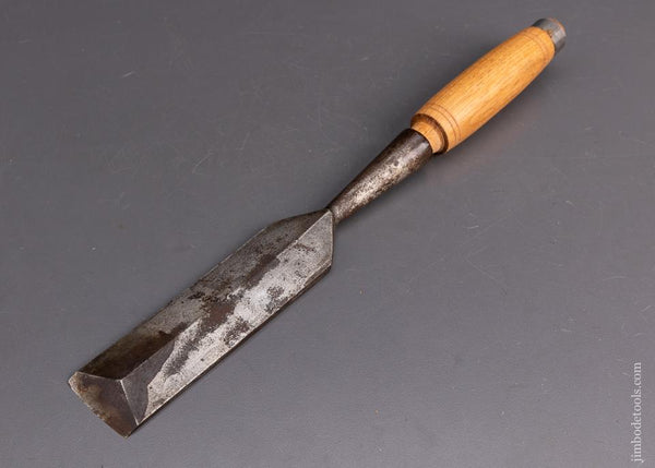 Heavy Bevel Back 1 3/4 inch Socket Chisel LOGAN-GREGG - 95359