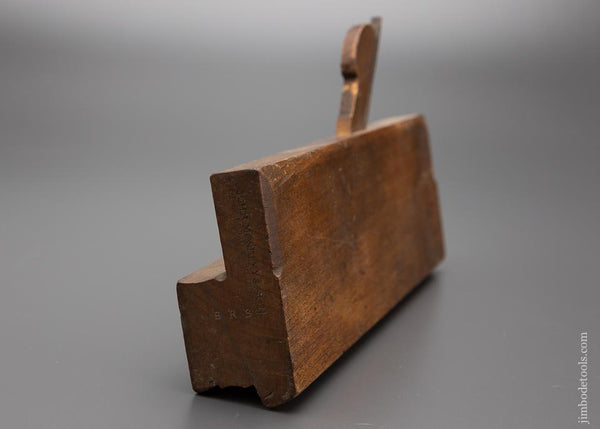 Fine Fenced Lamb’s Tongue Moulding Plane by MOSELEY - 95585
