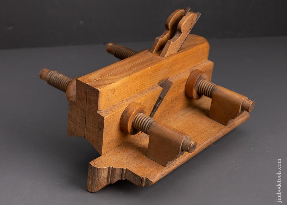 Fine OHIO TOOL CO. Screw Arm Double Iron Double Door Plane - 95734