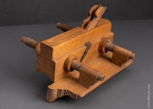 Fine OHIO TOOL CO. Screw Arm Double Iron Double Door Plane - 95734