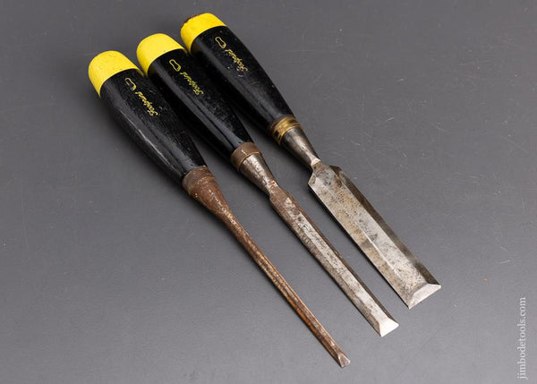 Good Set of 3 FOOTPRINT Bench Chisels - 95808