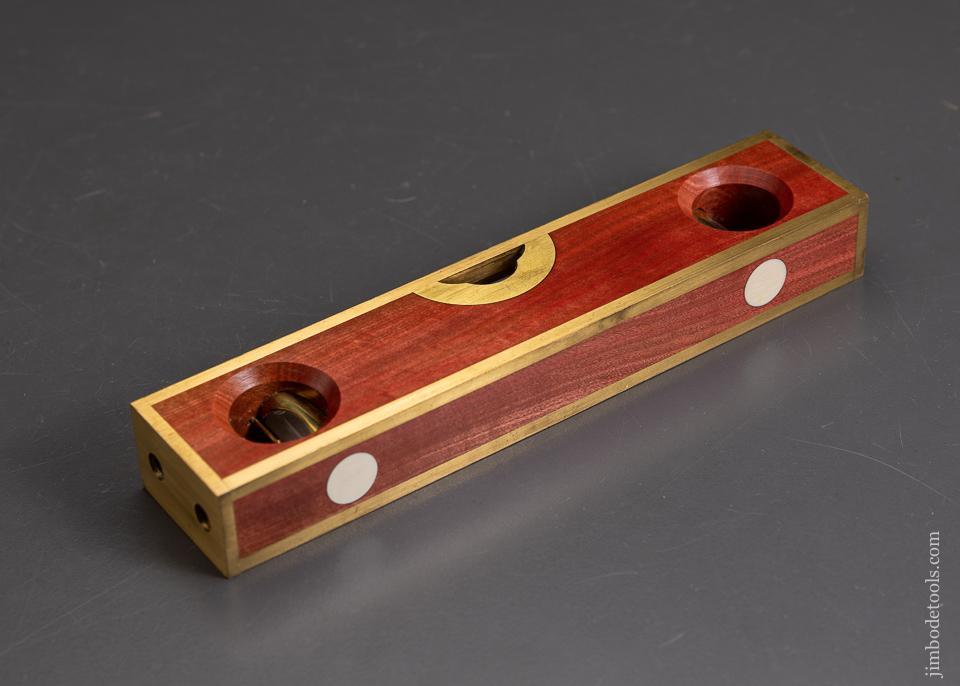 Gorgeous Brass Bound STRATTON Level by BARRY WEAVER - 96001