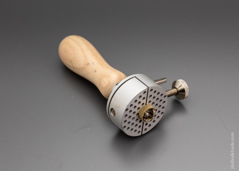 Mint Jeweler’s Hand Vise - 96157