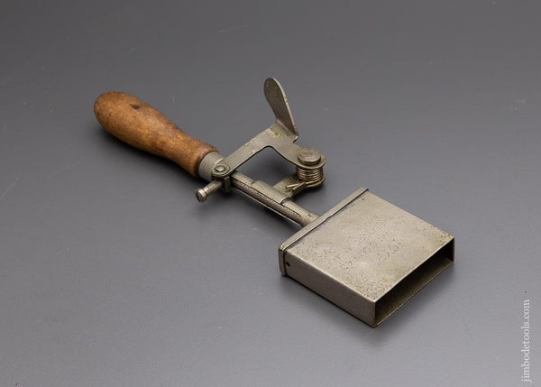 PAT’D. ICTPI Ice Cream Scoop for Ice Cream Sandwiches - 96234
