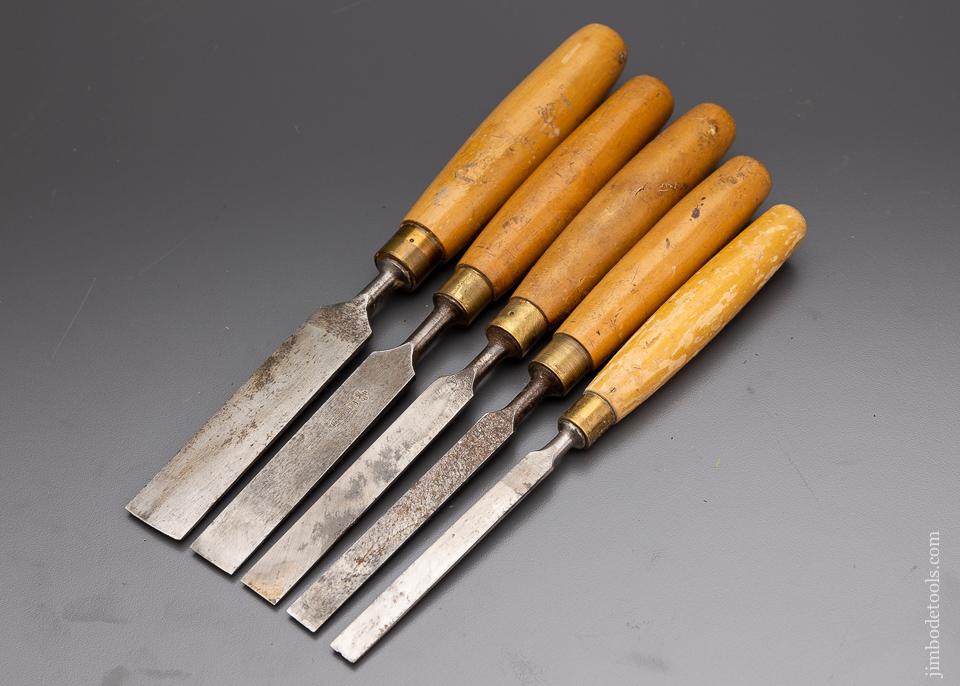 Excellent Set of 5 MARPLES Boxwood Handled Bench Chisels with Decals - 96236