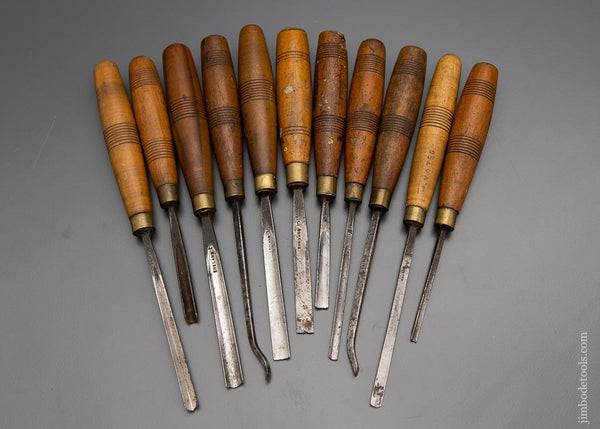 Good Set of 11 ADDIS Carving Chisels - 96300