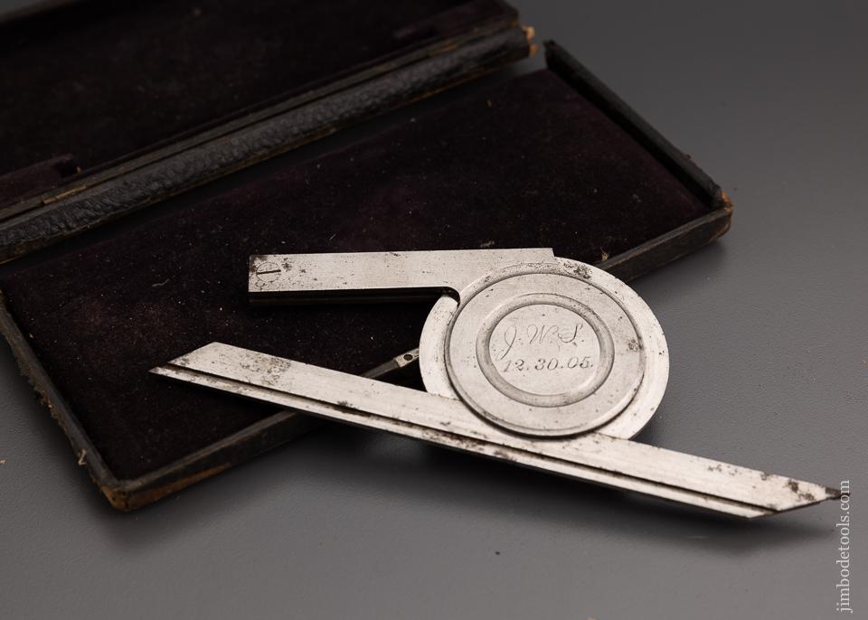 Fine STARRETT Protractor in Original Box - 96615