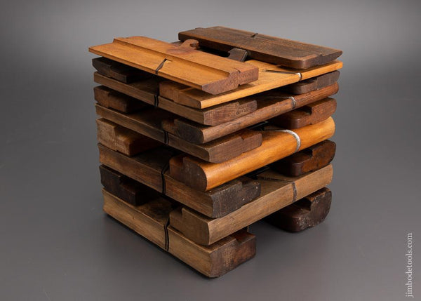 Complete Working Graduated Set of 18 Hollows & Rounds Molding Planes - 96883