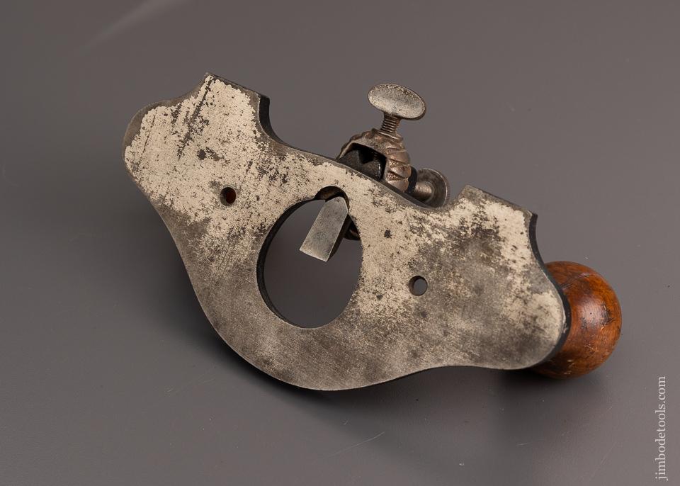 Fine STANLEY No. 71 Router Plane with 1/2 inch cutters - 96935