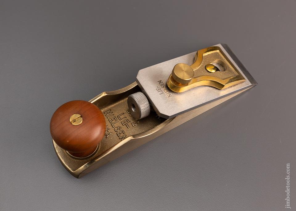 LIE-NIELSEN No. 97 1/2 Chisel Plane - 97027