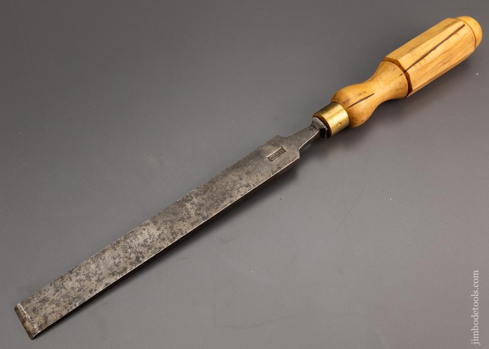 ZELUS Unmarked Long, Thin Paring Chisel with Octagonal Boxwood Handle 7/8 x 14 1/2 - 97051
