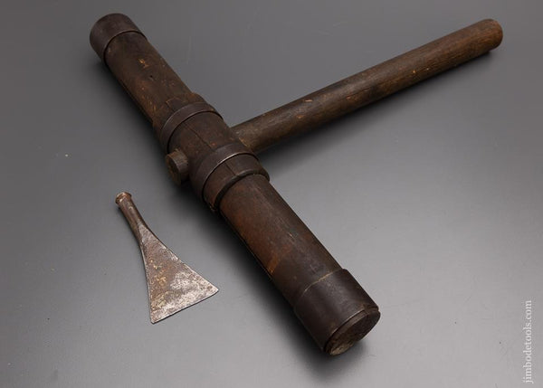 Good Caulking Mallet with Caulking Iron 16 inch by 16 inch Unmarked - 97184