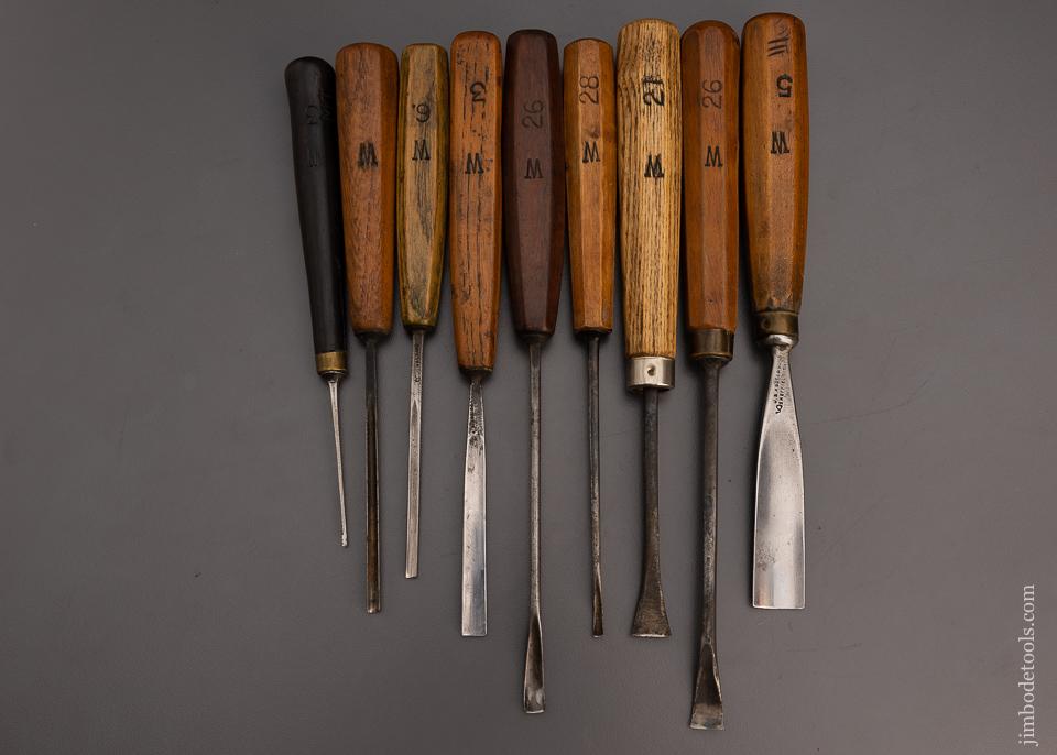 Set of 9 Excellent Carving Chisels by ADDIS - 97243