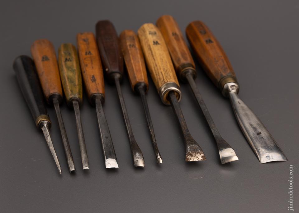 Set of 9 Excellent Carving Chisels by ADDIS - 97243