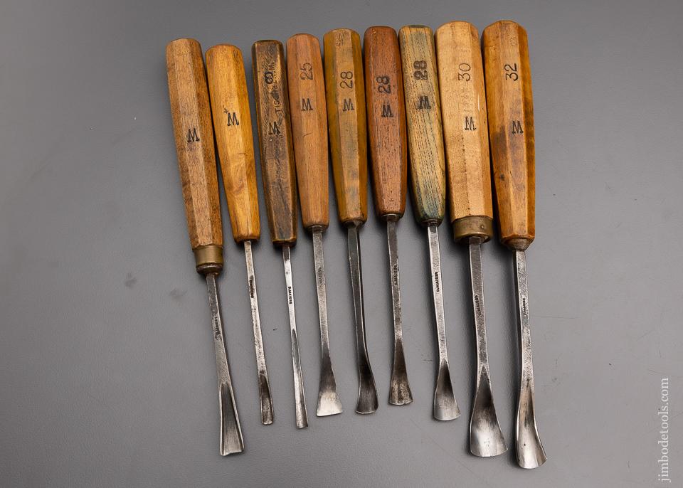 Set of 9 Excellent Carving Chisels by MAIERS - 97249