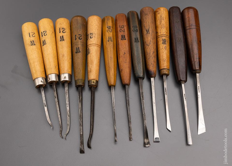 Set of 12 Excellent Carving Chisels by MAIERS - 97251