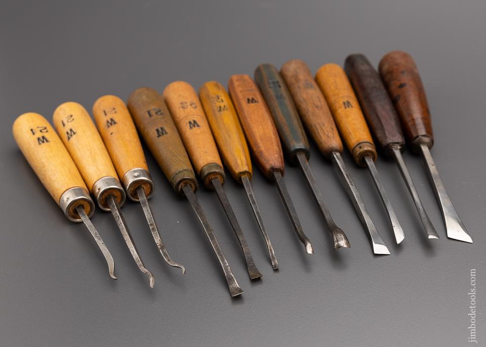 Set of 12 Excellent Carving Chisels by MAIERS - 97251