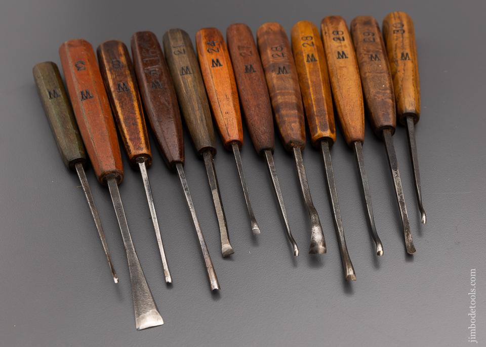Set of 12 Excellent Carving Chisels by MAIERS - 97252