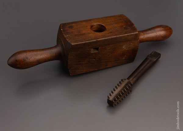 Fine 1 Inch Thread Box & Tap for Wood - 97408