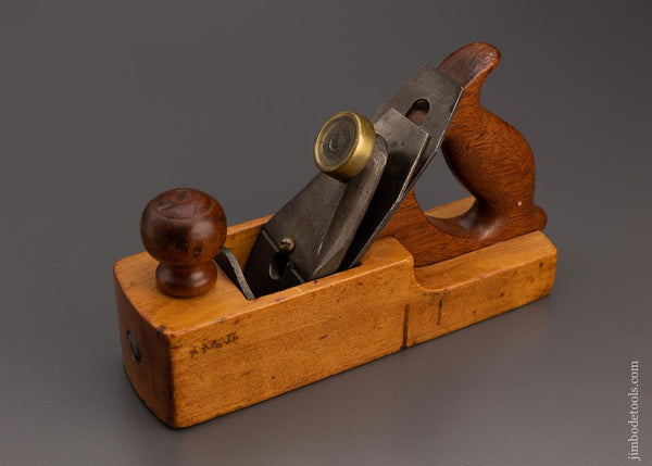 Unusual 8 Inch Transitional Plane with Adjustable Mouth - 97456
