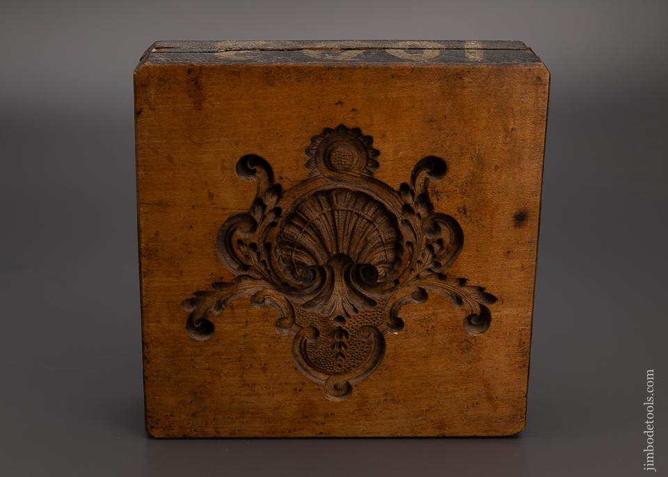 Drop Dead Stunning 8 inch Wooden Plaster Mold - 97461