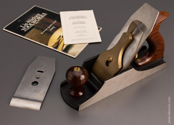 Near Mint LIE-NIELSEN No. 4 1/2 JUMBO Smooth Plane with Rosewood Handles 50 degree Frog - 97584