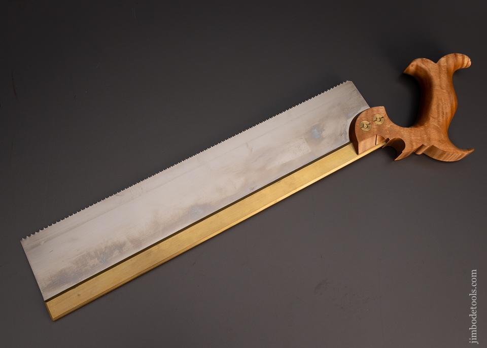 Mint LIE-NIELSEN 14 Inch Carcass Saw - 97617