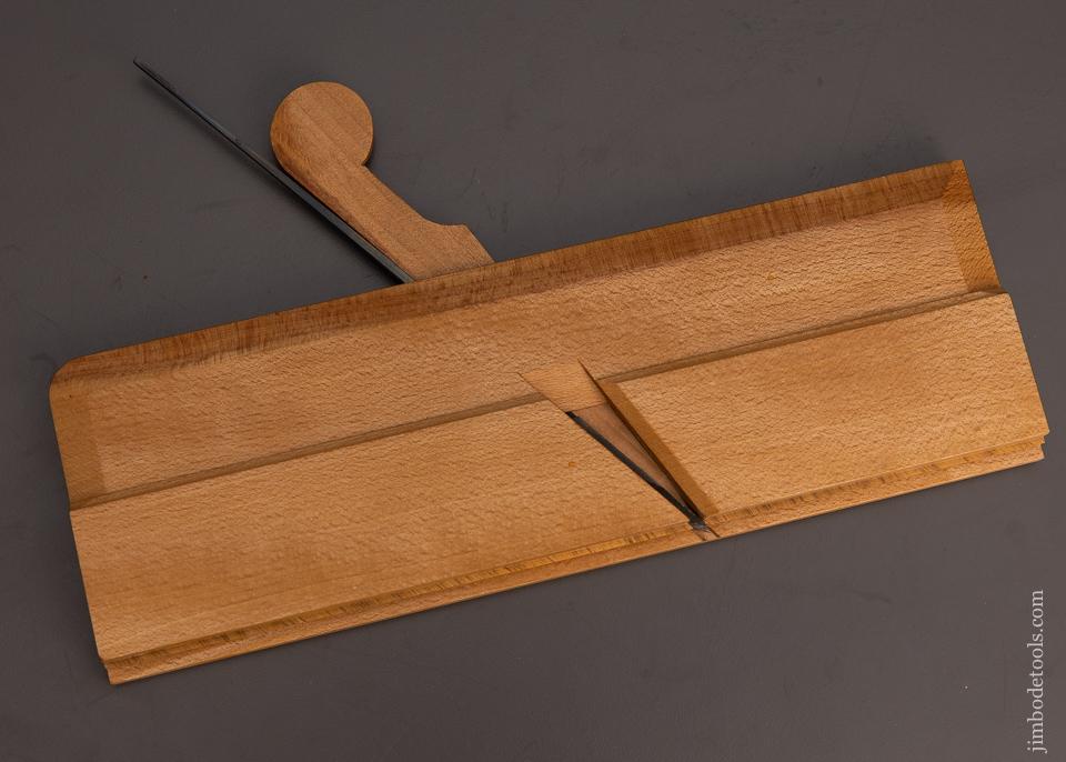 Mint & Unused RED ROSE Beech 3/8 inch Side Bead Moulding Plane - 97661