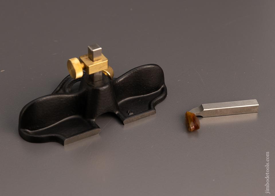 Mint LIE-NIELSEN No. 271 Router Plane with 2 Cutters - 97670