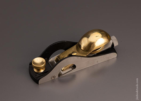 Mint LIE-NIELSEN No. 60 Low Angle Block Plane with Rabbet Sides & Nickers - 97678