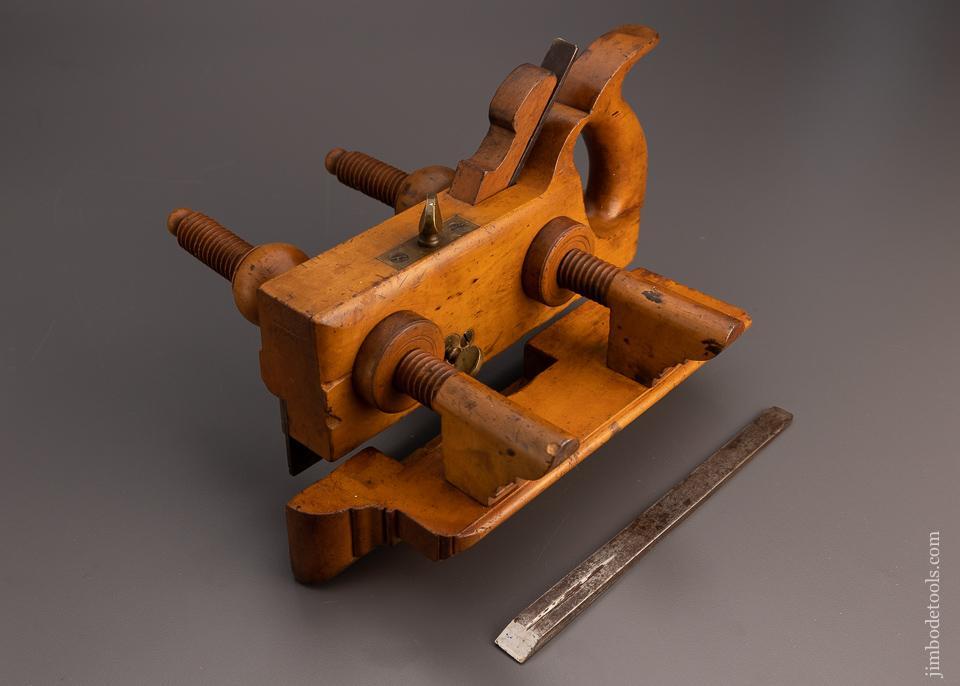 Fine H. CHAPIN UNION FACTORY Solid Boxwood Plow Plane with 2 irons - 97710