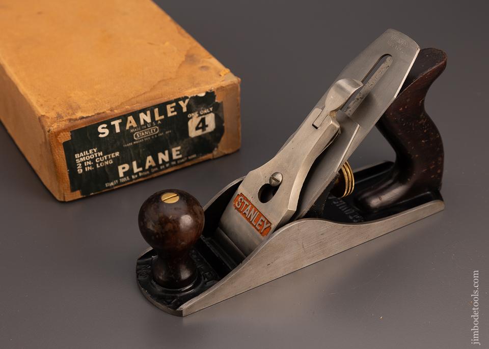 STANLEY No. 4 Smooth Plane in Original Box - 97733