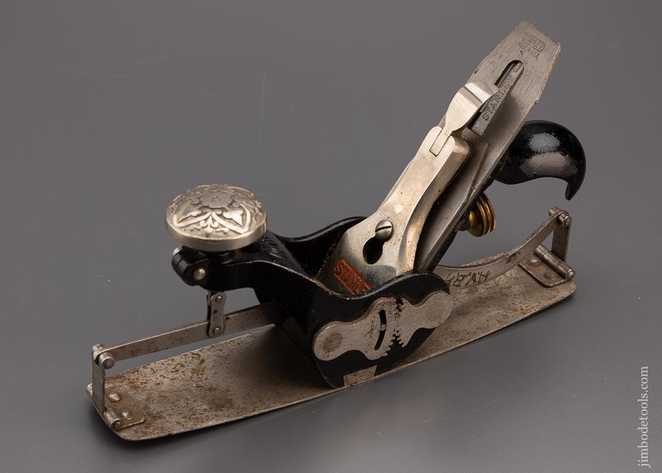 Extra Fine STANLEY No. 113 Type 8A Circular Plane with Ornate Floral Cap - 97820