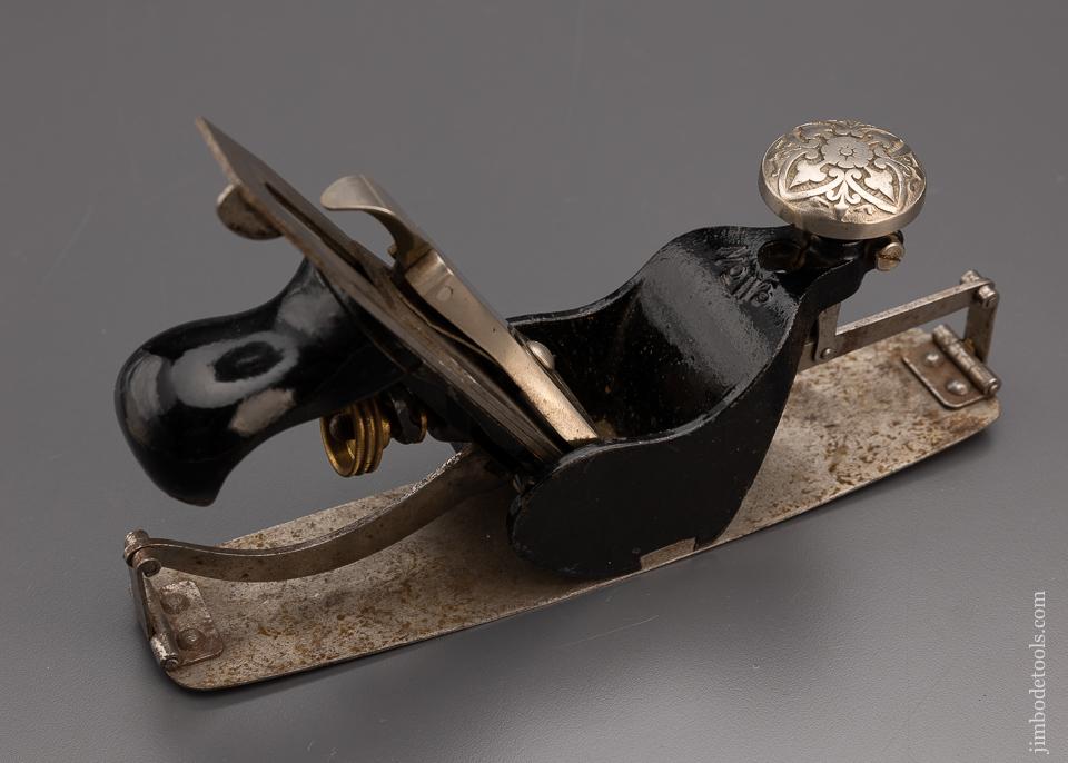 Extra Fine STANLEY No. 113 Type 8A Circular Plane with Ornate Floral Cap - 97820