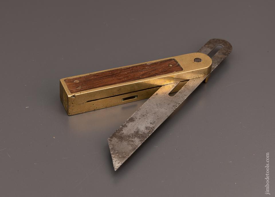 Rare HOWARD’S PATENT Rosewood Bevel Square with Level by STAR TOOL CO. - 97879