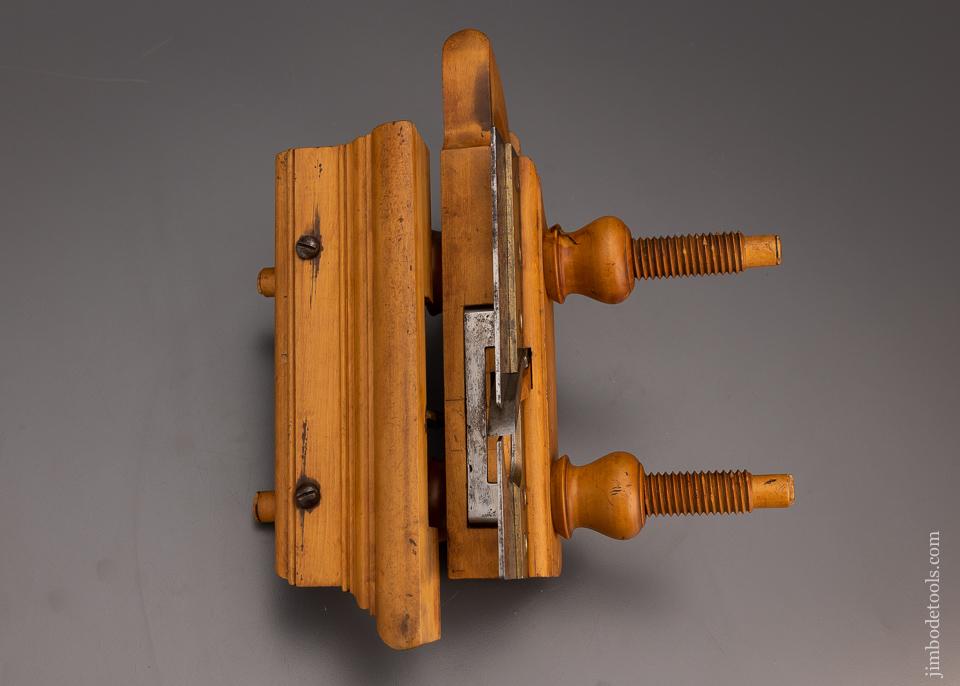 Extra Fine OHIO TOOL CO. No. 104 Solid Boxwood Plow Plane - 97942