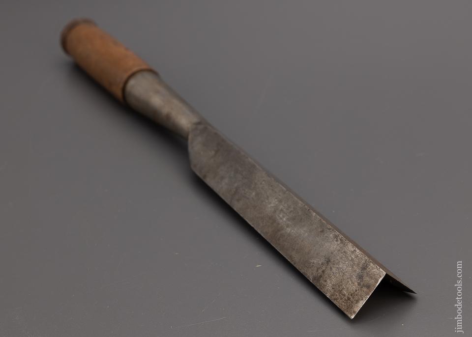 Excellent T.H. WITHERBY 1 1/4 inch Corner Chisel 17 1/2 inch - 97977