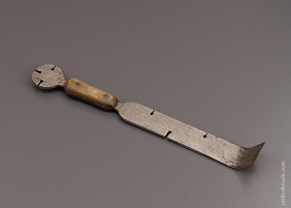 French Combination Saw Wrest & Scraper with Horn Handle 8 3/4 Inch - 98079