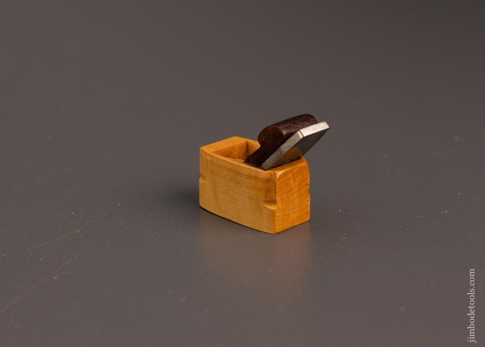 Miniature Boxwood Smooth Plane by B. CARPENTER - 98230