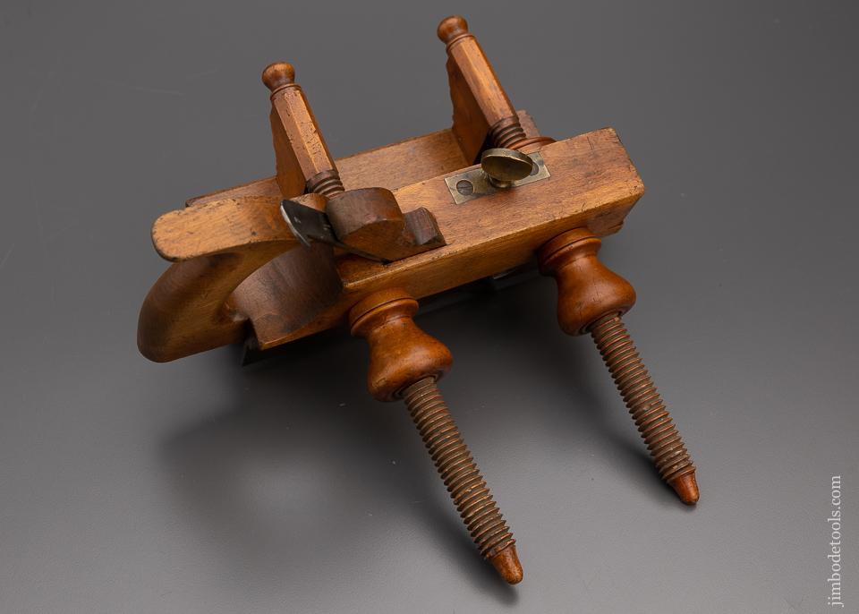 Fine D.R. BARTON Handled Screw Arm Plow Plane - 98231